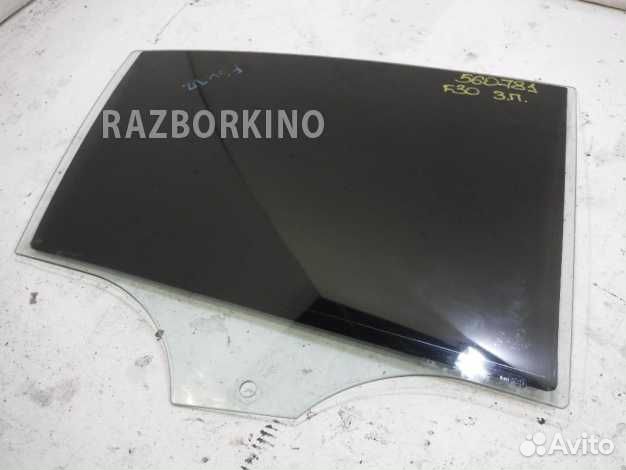 Стекло задней правой двери