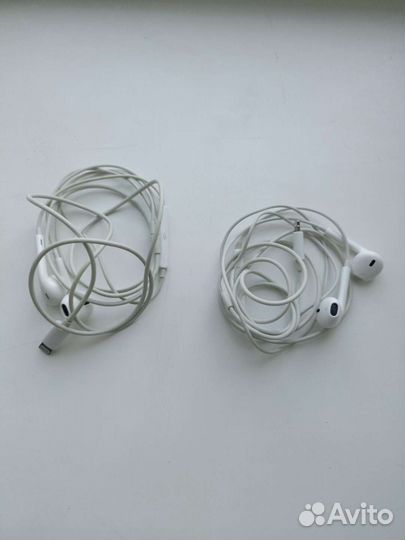 Наушники apple