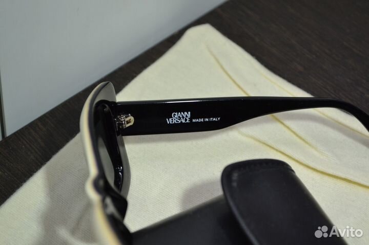 Gianni Versace Очки Солнцезащитные MOD.404/B