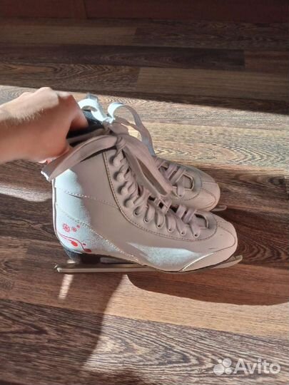 Коньки детские 34 размер