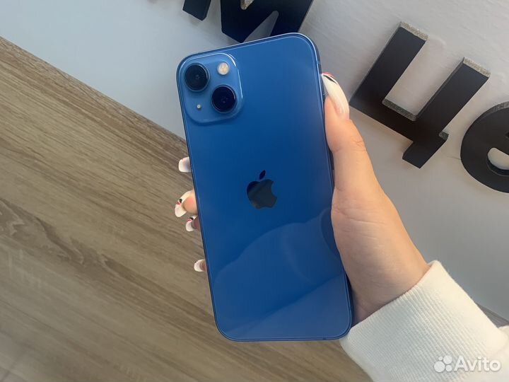 iPhone 13, 256 ГБ