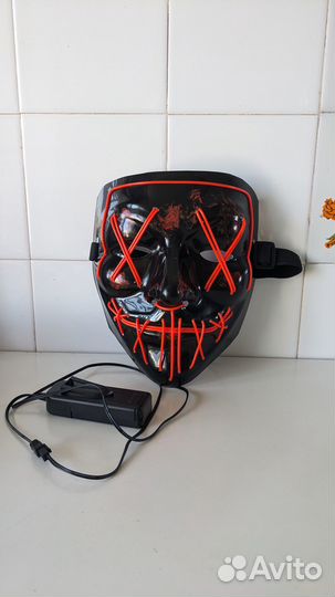 LED-маска с пультом управления Судный день