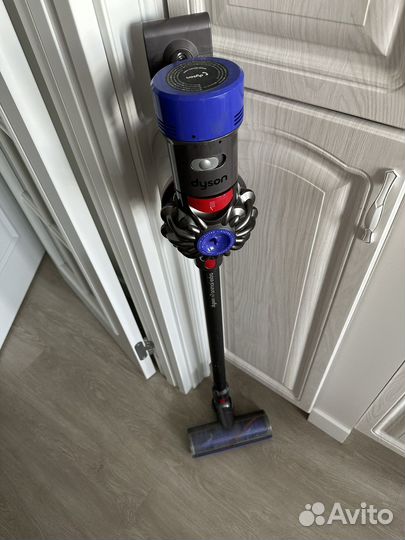 Пылесос Dyson v7 animal extra