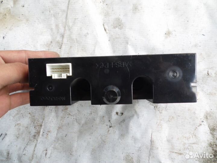 Дисплей информационный Mitsubishi Colt (Z3) 2003-2