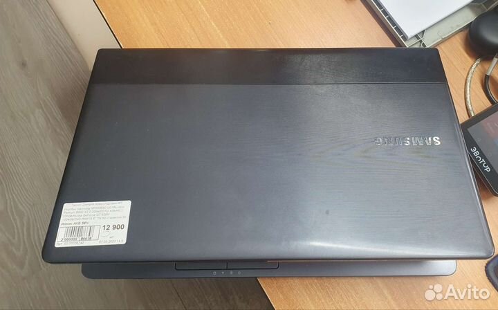 Ноутбук Samsung NP300E5C-U01RU