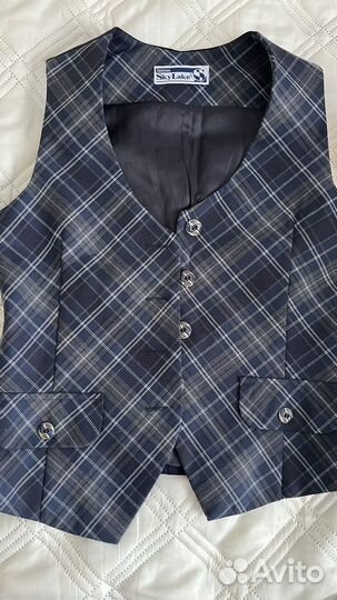 Жилетка школьная в клетку