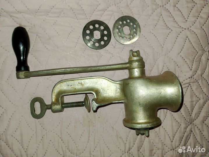 Мясорубка СССР ручная