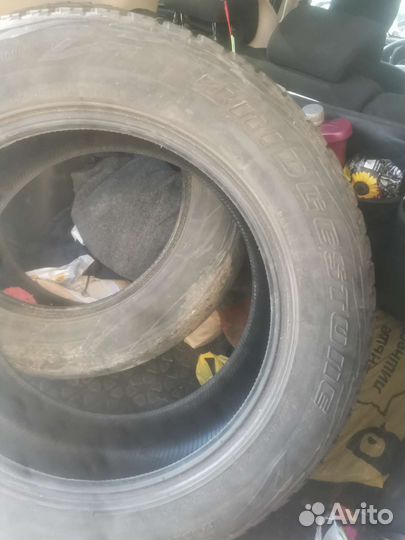 Bridgestone Blizzak DM-V1 245/60 R18