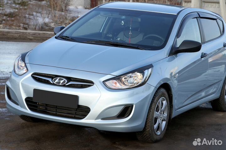 Реснички Hyundai Solaris 1 (11-14) RA