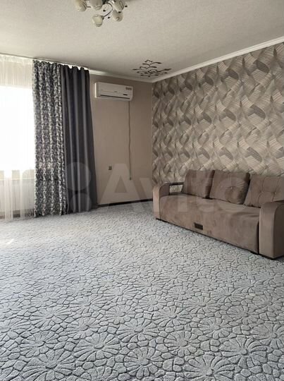 2-к. квартира, 89 м², 6/6 эт.