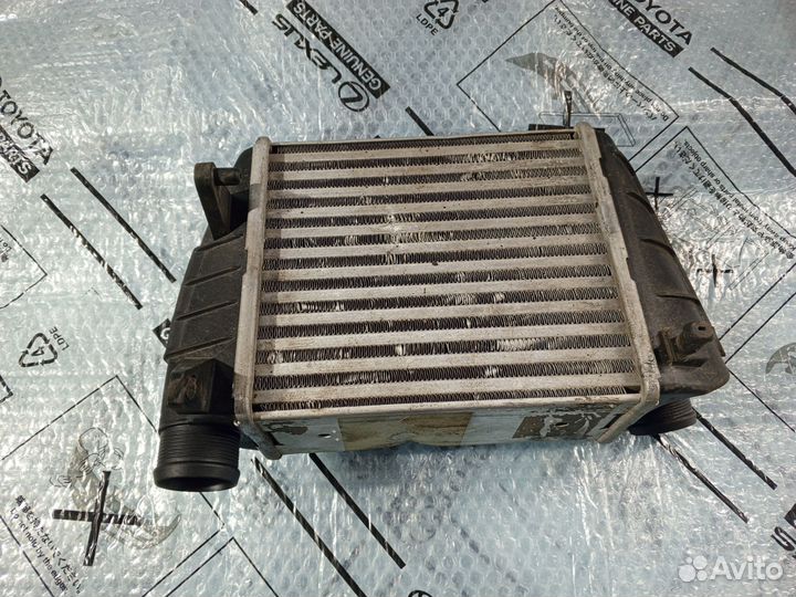 Интеркулер Audi A4 B7 дизель