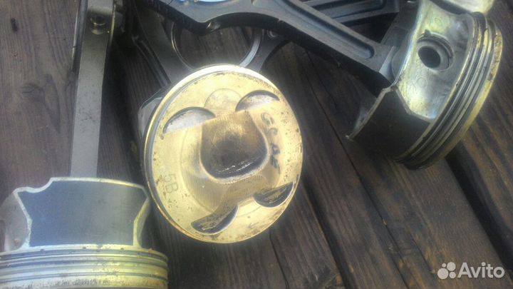 Поршень шатун G8BE Хендай Экус Хендай Генезис