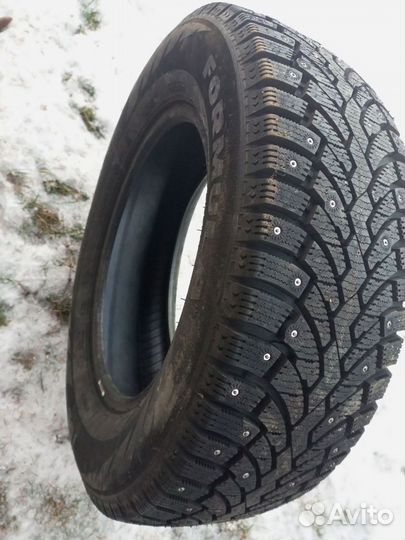 Formula Ice 215/65 R16