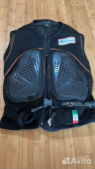 Защта груди и спины