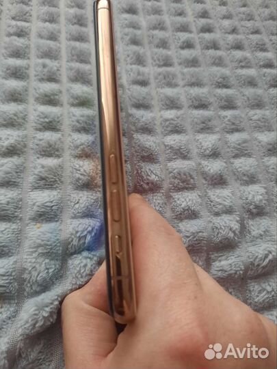iPhone 11 pro 256 gb gold