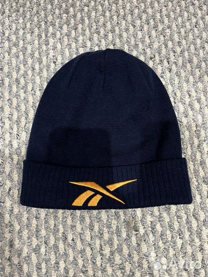 Мужская шапка