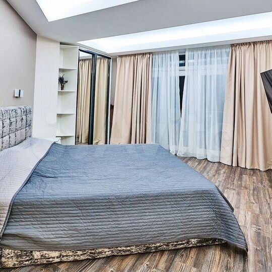 Таунхаус 280 м² на участке 1 сот.