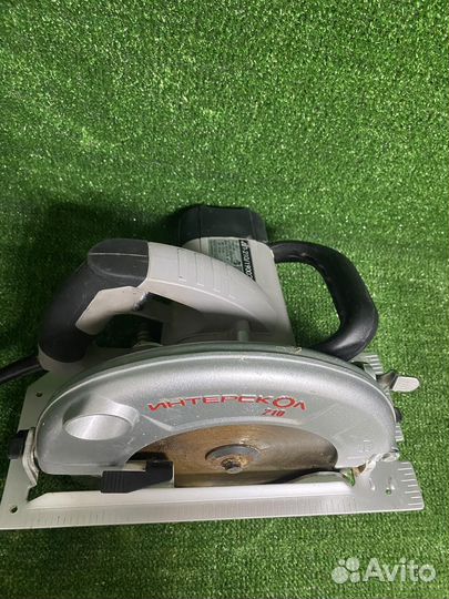 Пила дисковая Интерскол дп-210/1900M