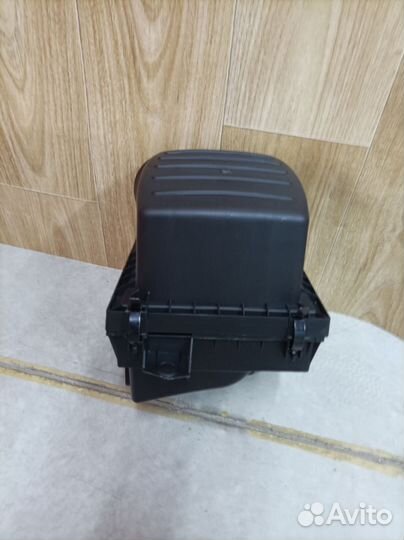 Корпус воздушного фильтра Grand Cherokee вк2 2010