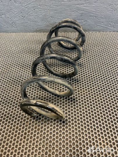 Пружина подвески передняя Audi A6 C7 cdnb 2014