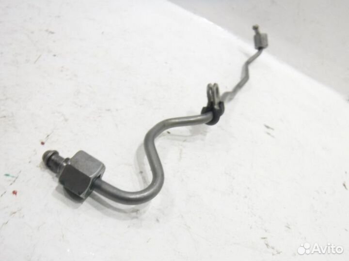 Топливная трубка Мерседес