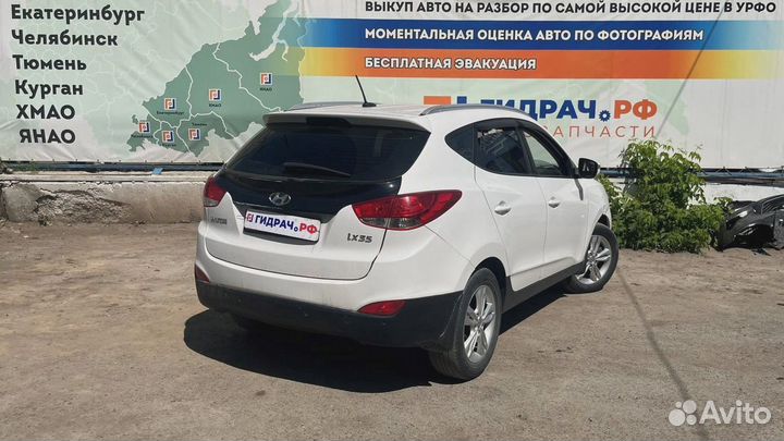 Ответная часть ремня безопасности Hyundai ix35 189