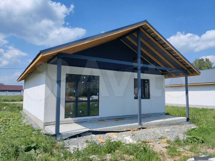 Дом 92,5 м² на участке 8 сот.