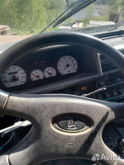 LADA 4x4 (Нива) 1.7 МТ, 2002, 78 300 км