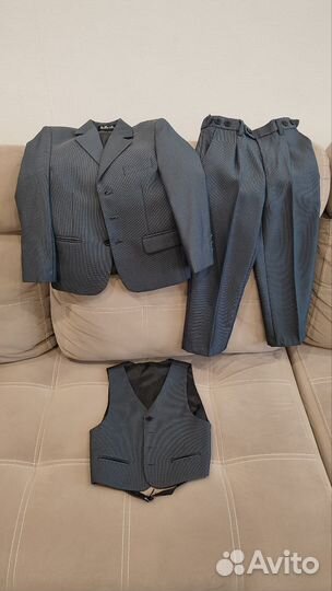 Костюм тройка, серый 92-98