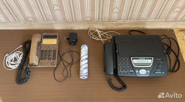 Телефон-факс Panasonic и телефонный аппарат Telink