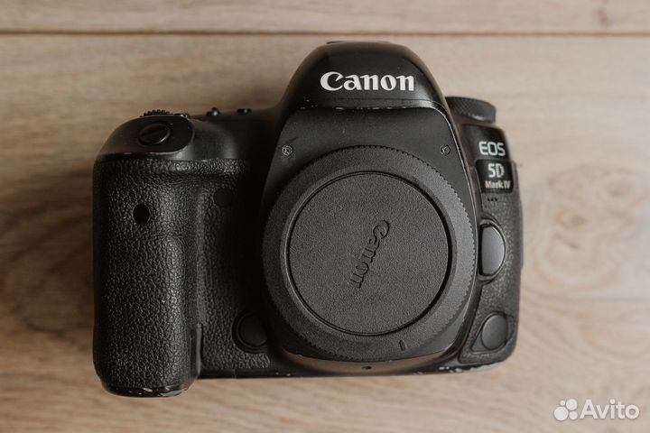 Canon EOS 5D Mark IV