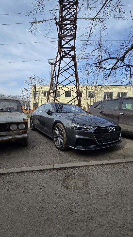 Audi A7: фото из отзыва
