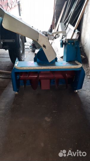 Снегоуборочная приставка к мотоблоку