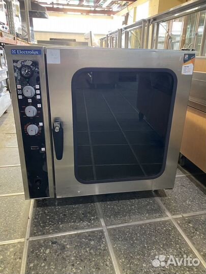 Пароконвектомат газовый