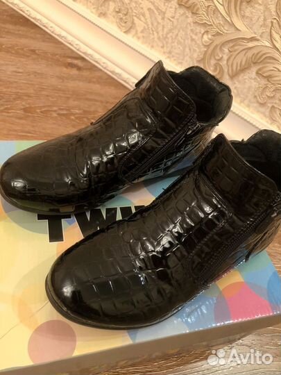 Ботинки для девочки