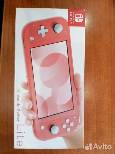 Приставка Nintendo Switch Lite
