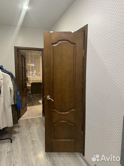 Двери межкомнатные - шпон 5 шт