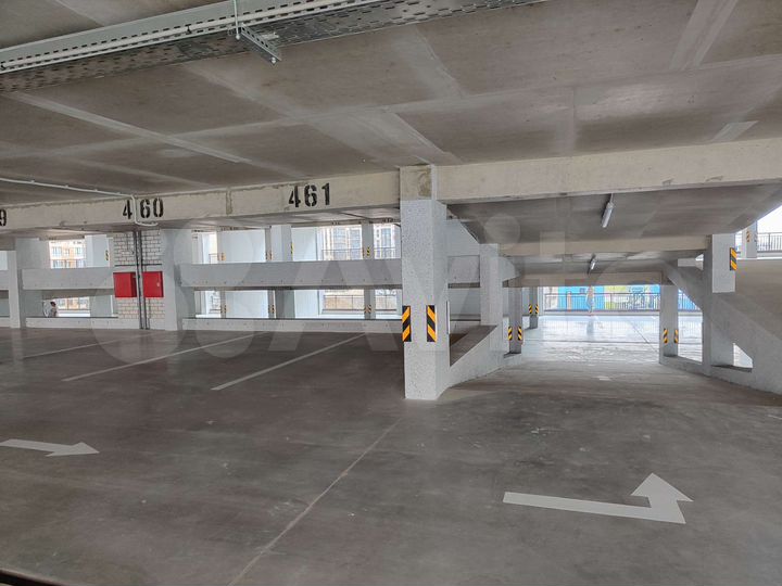 Машиноместо, 14 м²