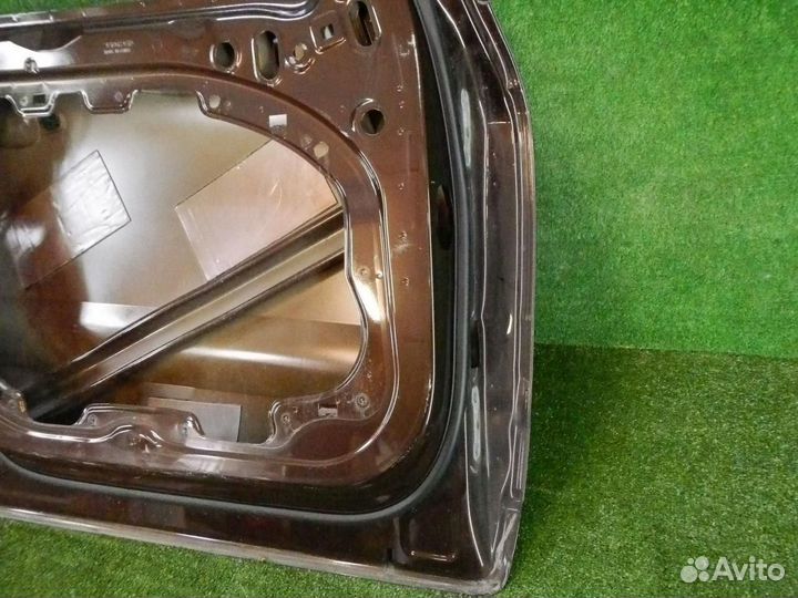 Дверь передняя левая Volvo XC60