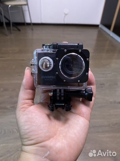 Экшн камера digma 240