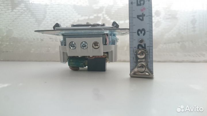 Выключатель с задержкой времени, таймер