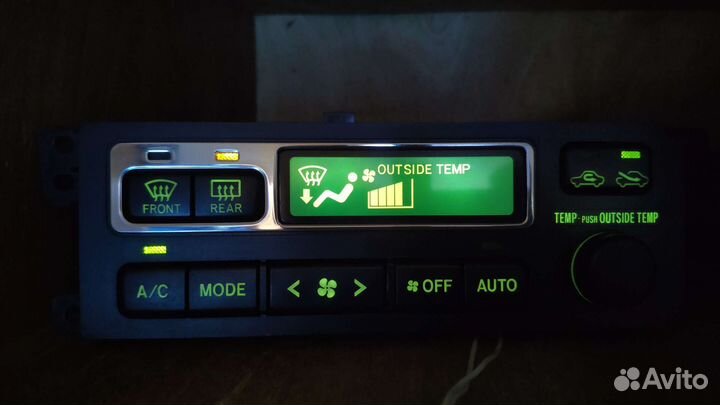 Климат-контроль Toyota жк-экран (с профилактикой)