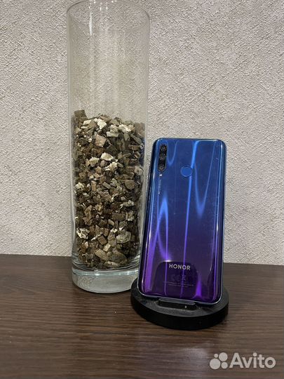 Телефон Honor 10i 128 gb