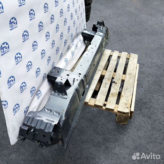 Усилитель бампера Volvo FH/FM4