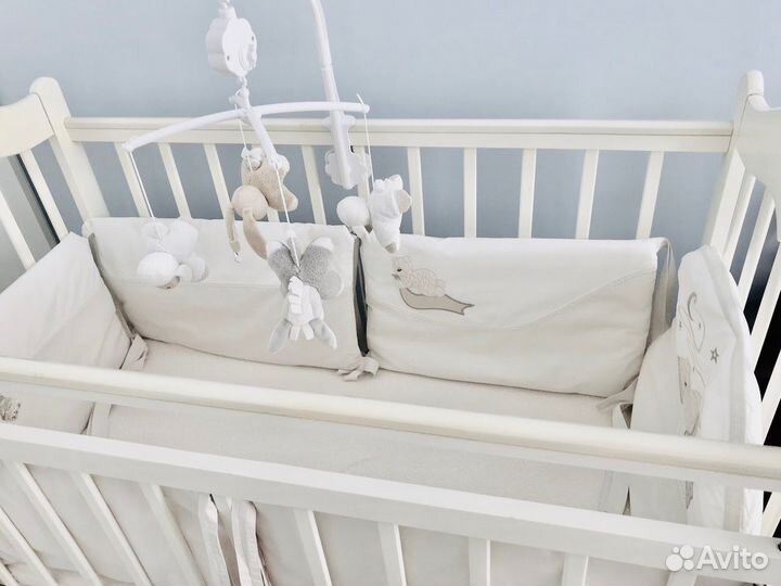 Бортикив к кроватку