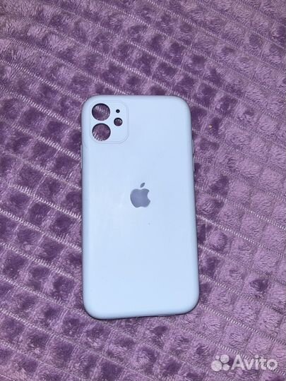 Чехлы на телефон iPhone 11