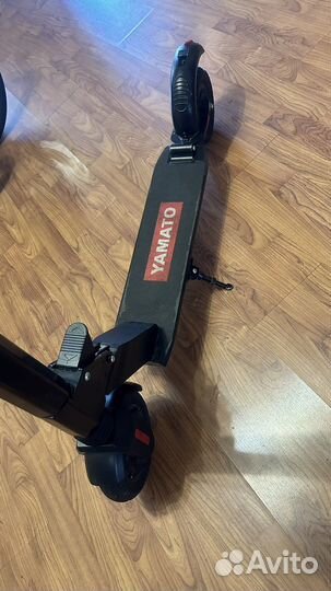 Электросамокат yamato E-scooter