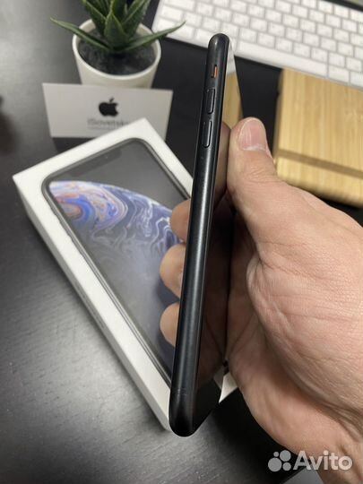 Apple iPhone XR black 64gb