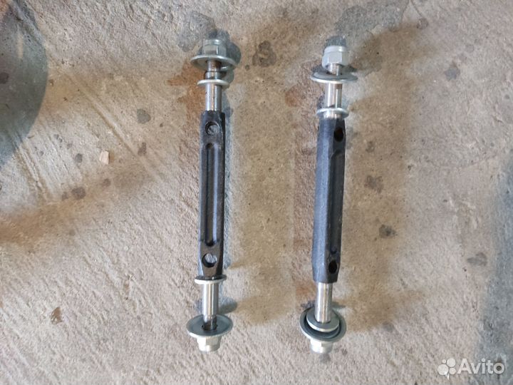 LADA 21012904032 Ось рычага