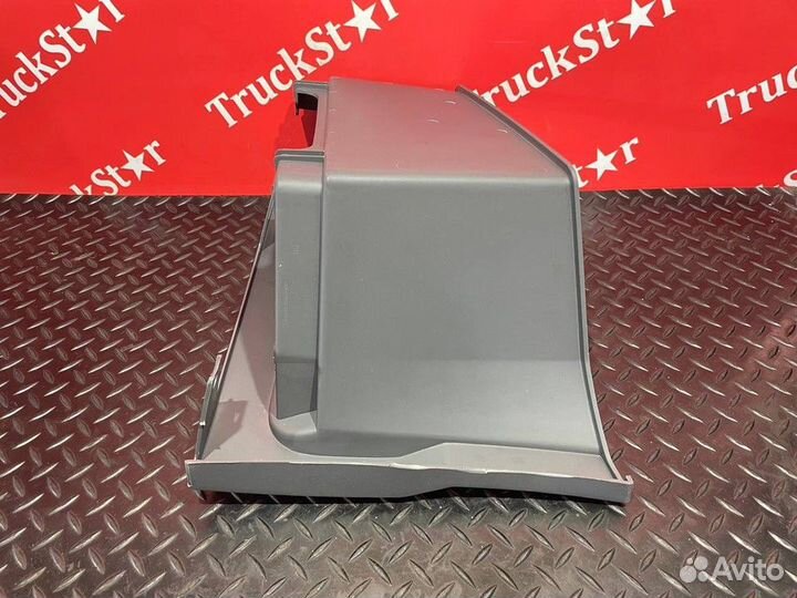 Корпус подножки правой Volvo FH